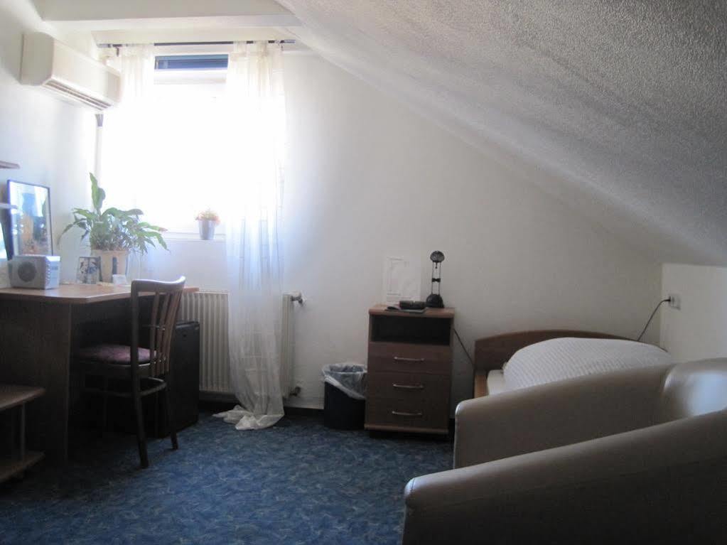 Gasthaus Rogge Lemgo Bagian luar foto